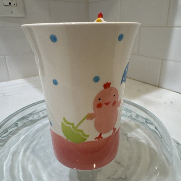 Intra Stoneware 3D Mug Chicken On Handle Chicks & Umbrellas - Picture 7 of 10